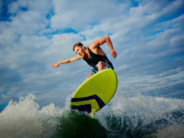 Bestie 7 man enjoying water sports 1